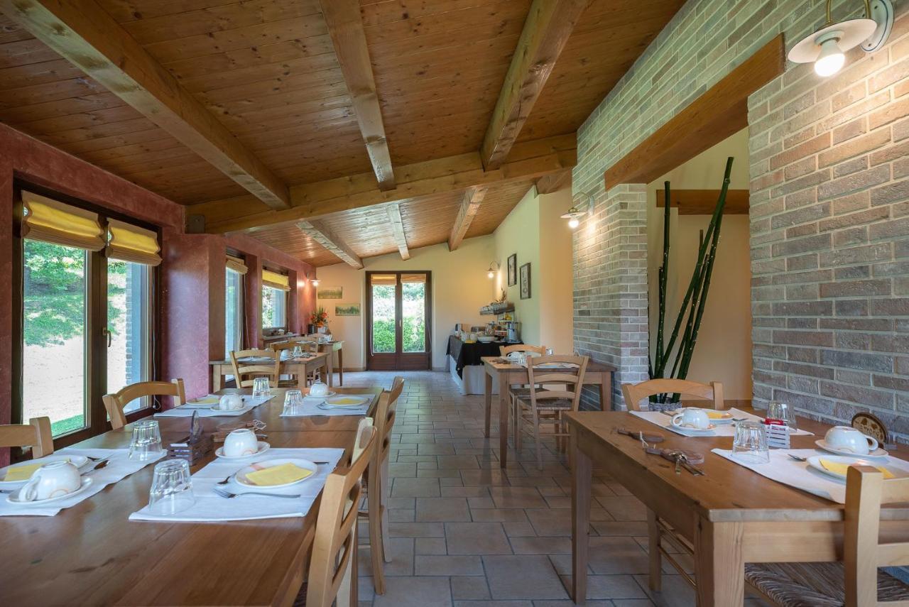 Badia Agriturismo La Torraccia Luaran gambar