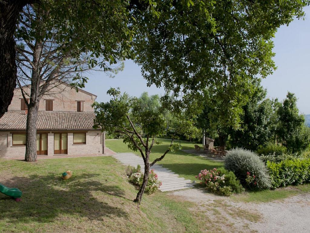 Badia Agriturismo La Torraccia Luaran gambar
