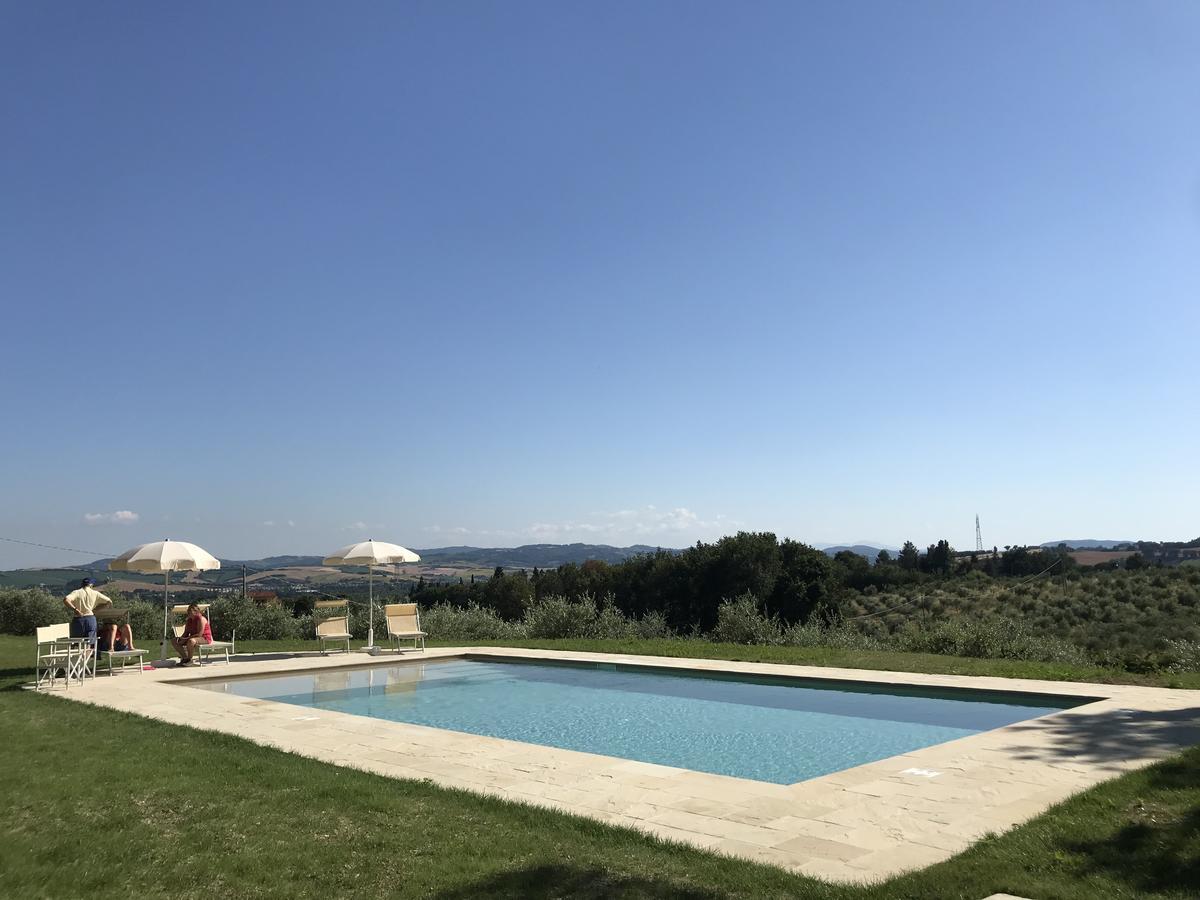 Badia Agriturismo La Torraccia Luaran gambar