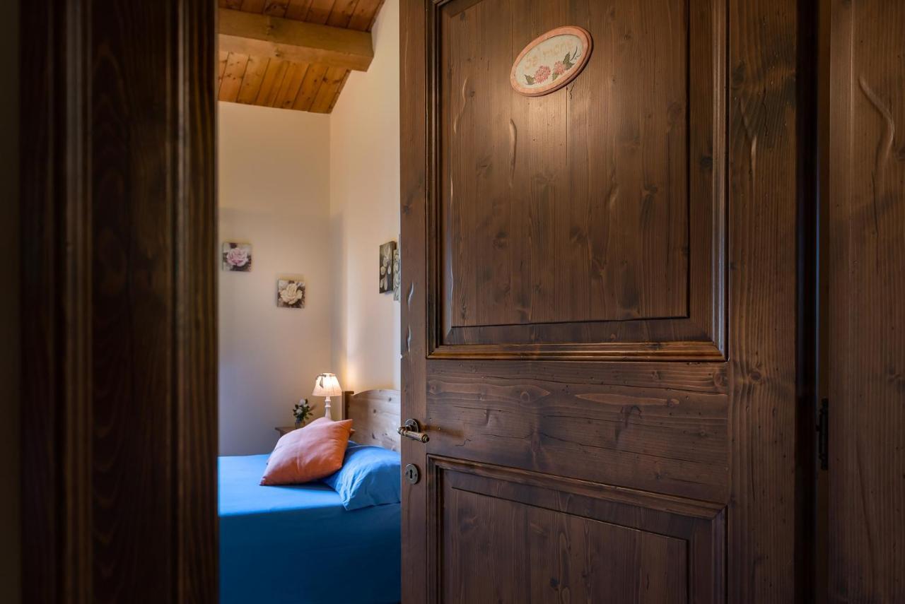 Badia Agriturismo La Torraccia Luaran gambar